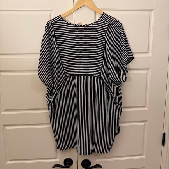 Xhilaration Black White Striped Tunic Top Stretch V-Neckline Short Sleeve Sz XL - Picture 5 of 8